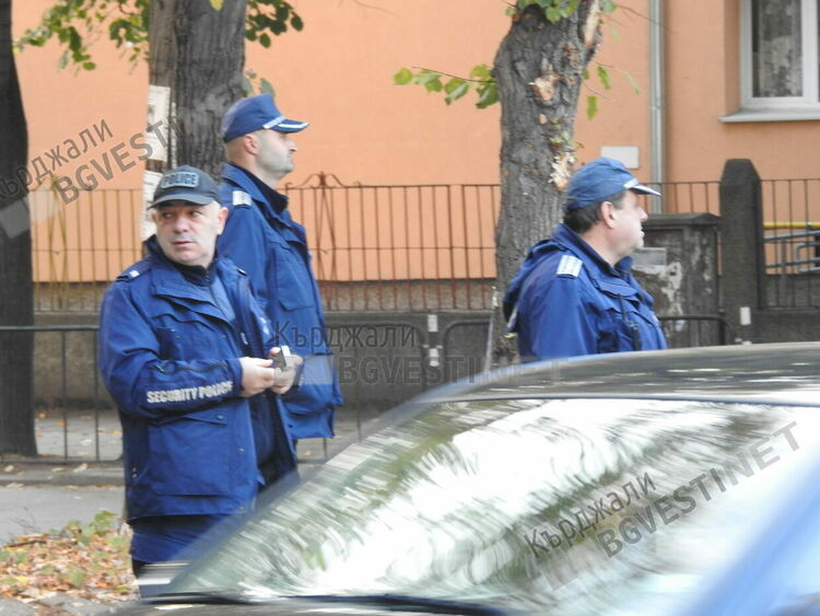 Полицаи на крак в Кърджали заради Студентския празник