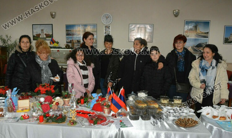 С Благотворителен базар арменската общност събира пари за ремонт на църквата си  