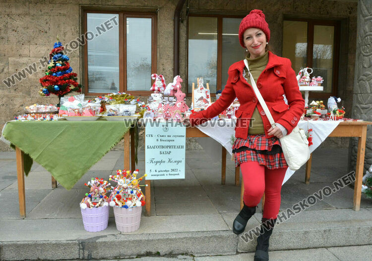 Благотворителен базар в Хасково събира средства за Съюза на глухите