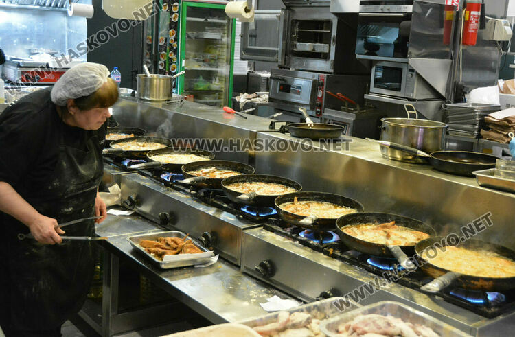 Изпърженият шаран е най-търсен за Никулден в Хасково