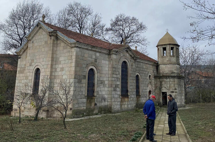 Почетоха Свети Николай в село Сърница 