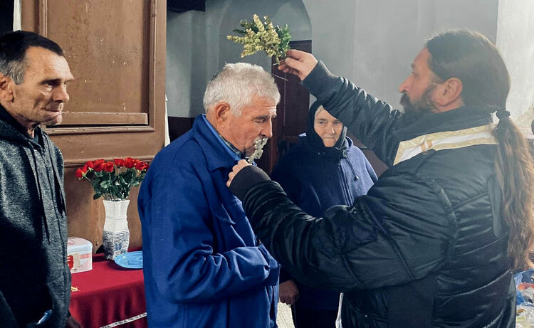 Почетоха Свети Николай в село Сърница 