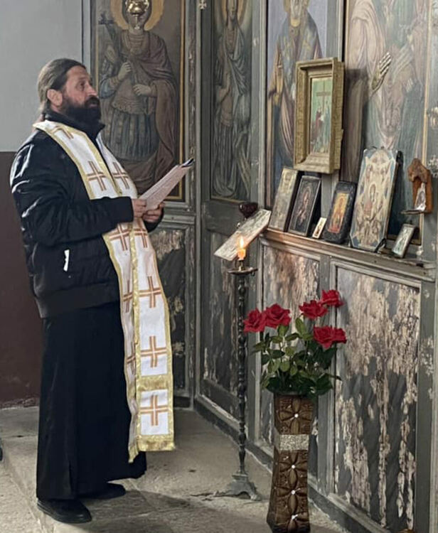 Почетоха Свети Николай в село Сърница 