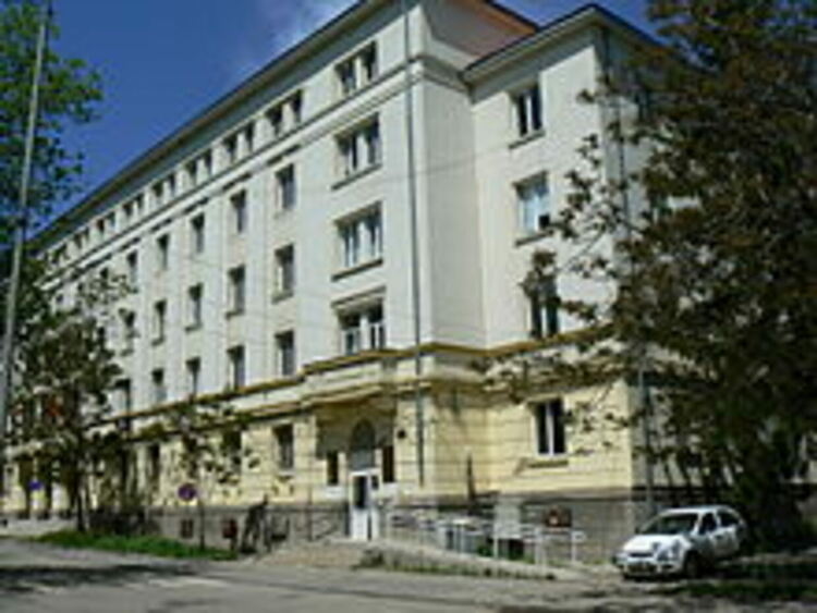 Деца в риск от Перник и Радомир ще бъдат зарадвани за Коледа