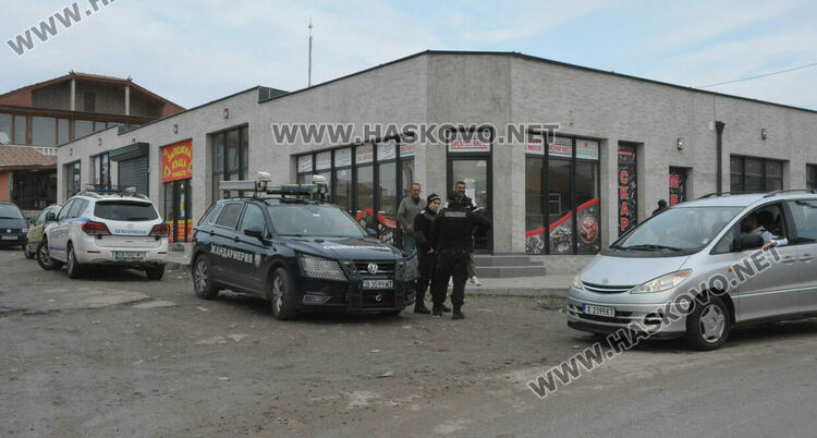 Полицейска акция за наркотици в хасковския квартал „Република“