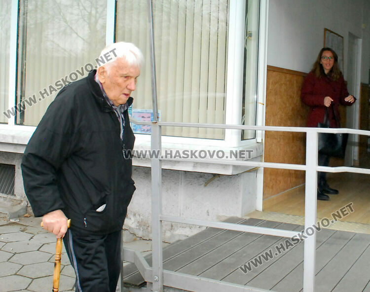 270 души с увреждания от Хасково ще получат пакети с хранителни продукти