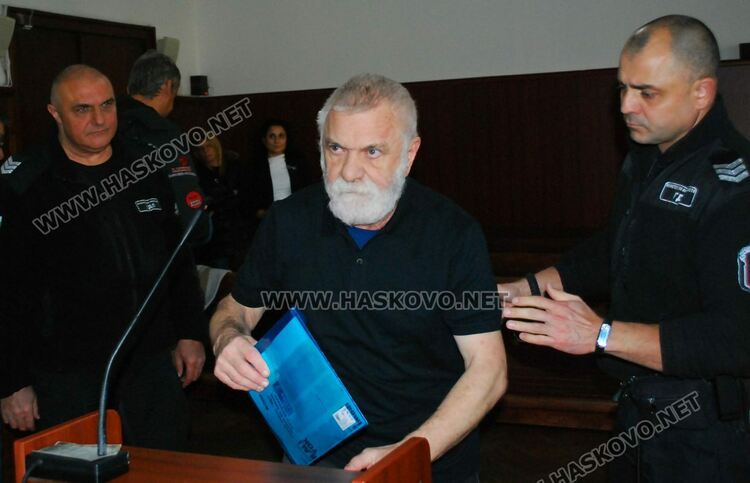 Съдът върна в ареста турския полковник, издирван за убийство