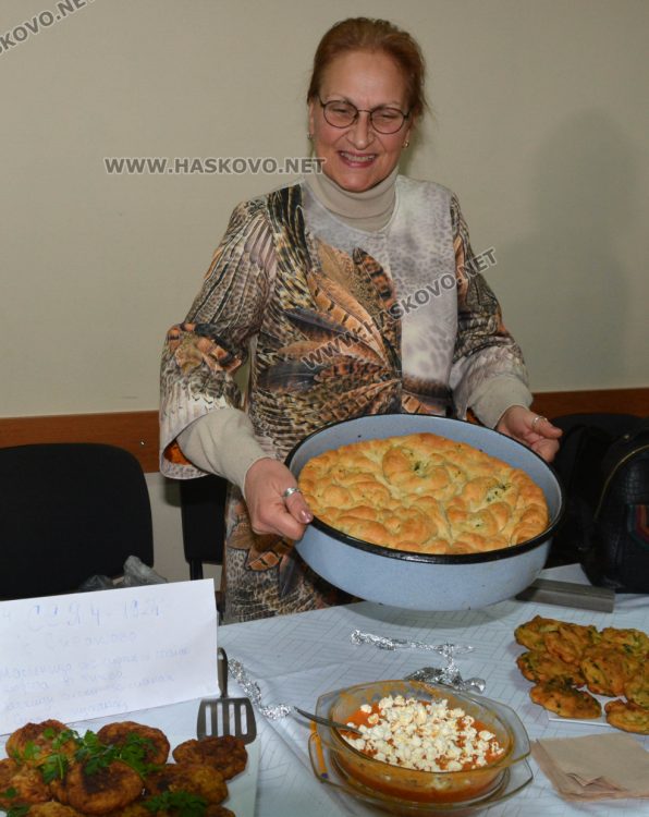 Традициите на хасковска кулинария и нови находки сред вкусотиите показаха хасковските читалища  