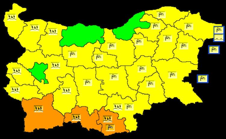 До 20 градуса в неделя, но с жълт код за вятър и дъжд