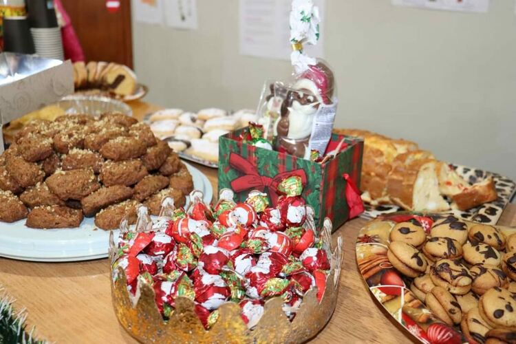 Дядо Коледа пристигна в българското училище в Комотини