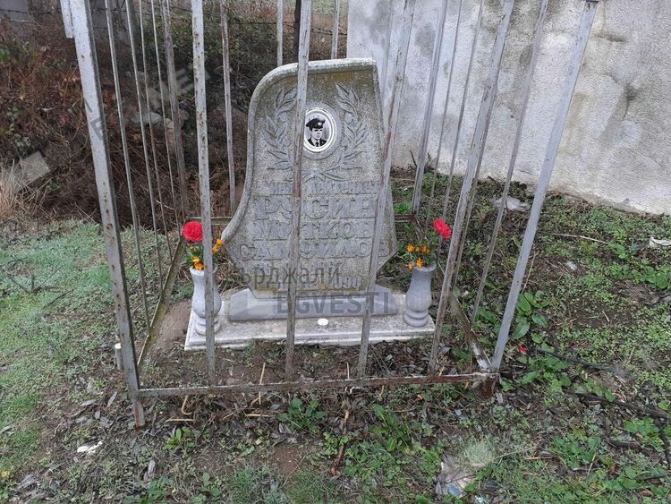 Почетоха паметта на десетте войничета ,загинали във Върбица