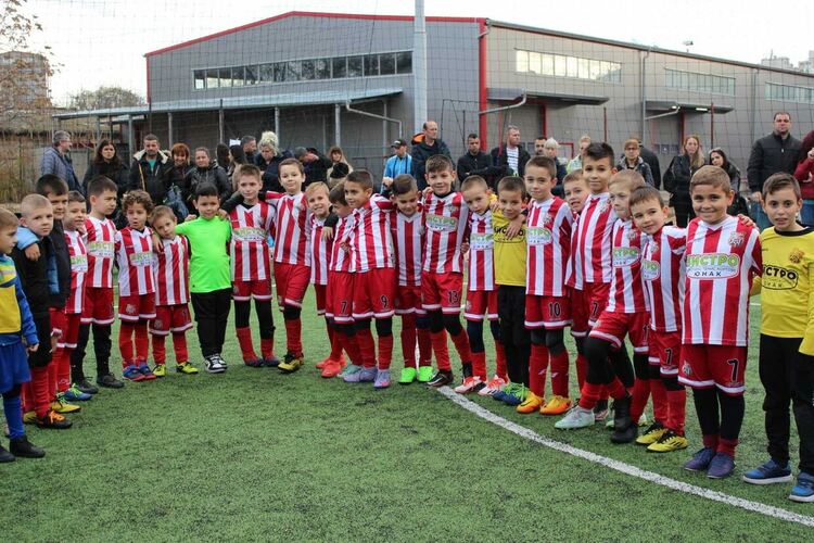 Шампионска титла и две трети места за отборите на ФК „Хасково“ в турнир