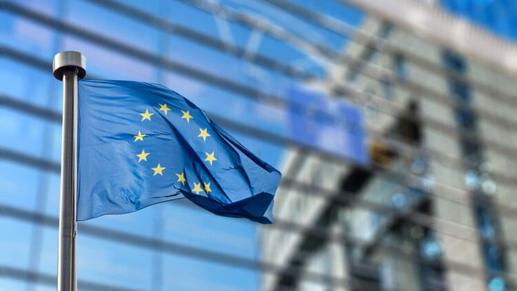 EC cпира 6,3 милиapдa eвpo плaщaния зa Унгapия oт eвpoфoндoвeтe