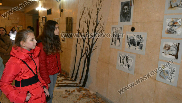 С полъх на есен Школа „Колорит“ завършват учебната си година