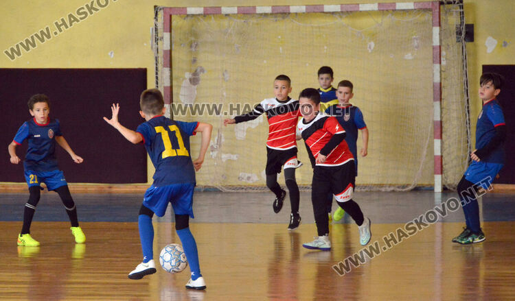 „Бригада“ спечели Коледeн футболен турнир, Джейм Мехмед от ОФК „Хасково“ е голмайстор