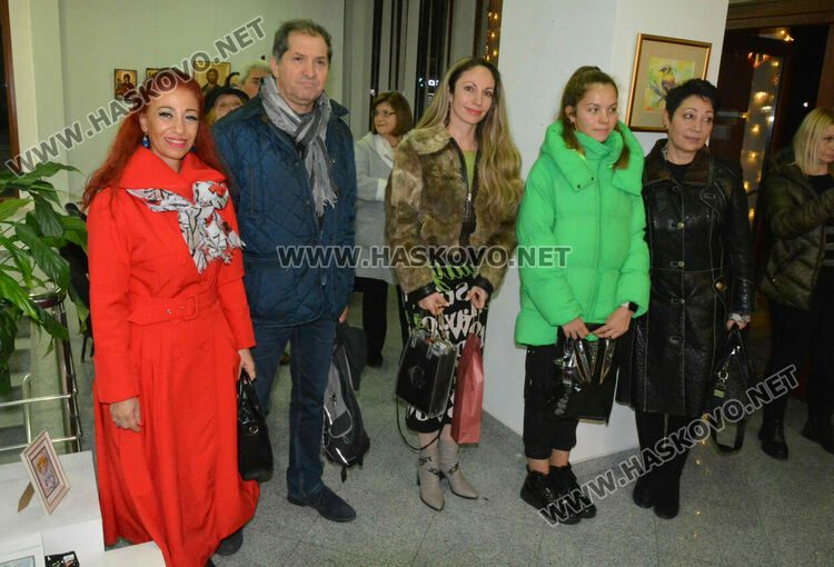 Хасковските художници споделиха с публиката най-новите си картини в галерия „Форум“