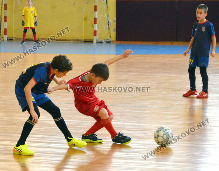 „Бригада“ спечели Коледeн футболен турнир, Джейм Мехмед от ОФК „Хасково“ е голмайстор