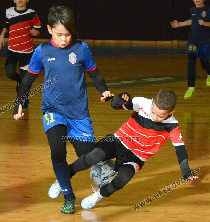 „Бригада“ спечели Коледeн футболен турнир, Джейм Мехмед от ОФК „Хасково“ е голмайстор