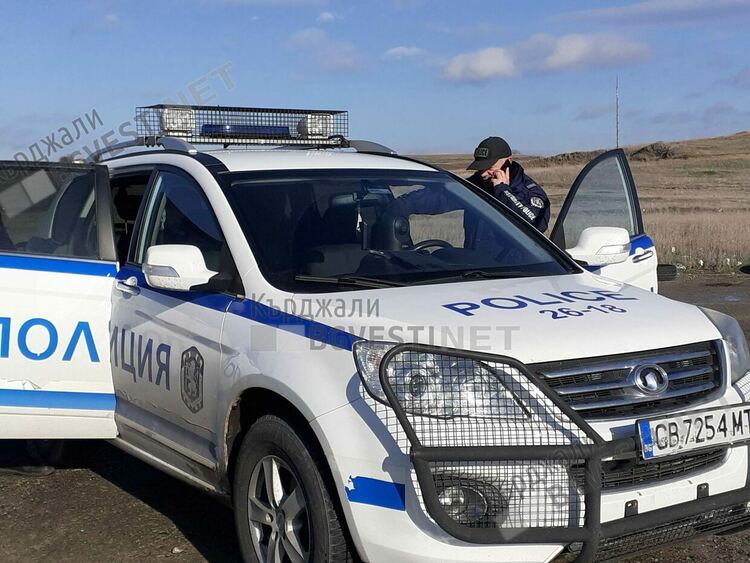 "Заловиха"радиоактивна пратка,неутрализираха я при учение на летището над Гледка