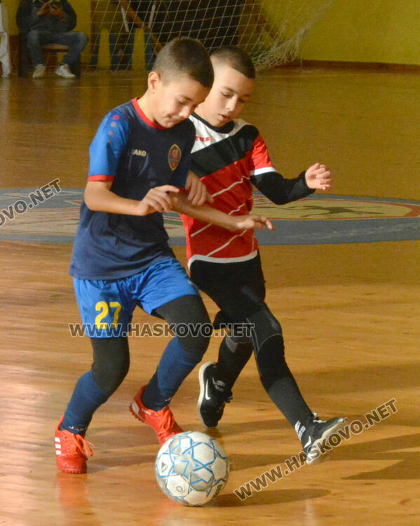 „Бригада“ спечели Коледeн футболен турнир, Джейм Мехмед от ОФК „Хасково“ е голмайстор