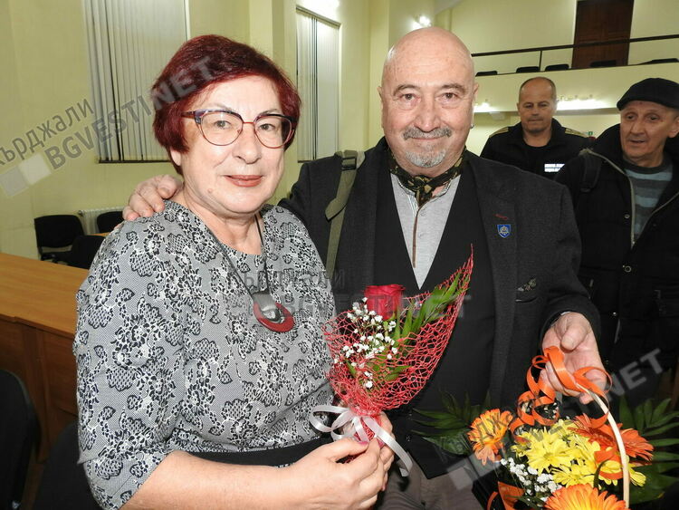  Представиха Книгата, която всеки кърджалиец трябва да има в библиотеката си