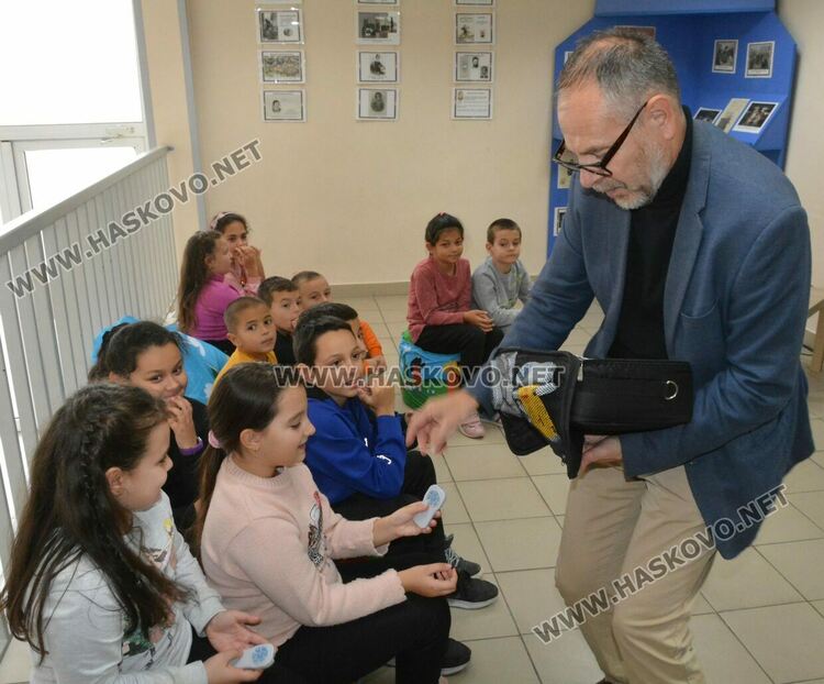 Училище „Шандор Петьофи“ със зона за еко-междучасие  