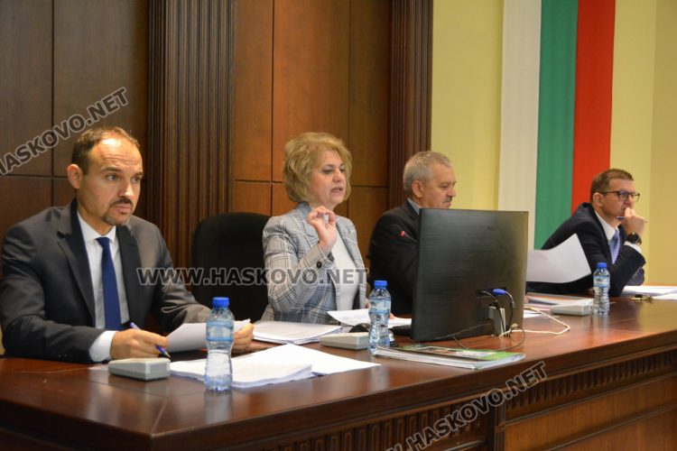 Решено: Назначават още 6 служители в КОРЗ заради сметищата