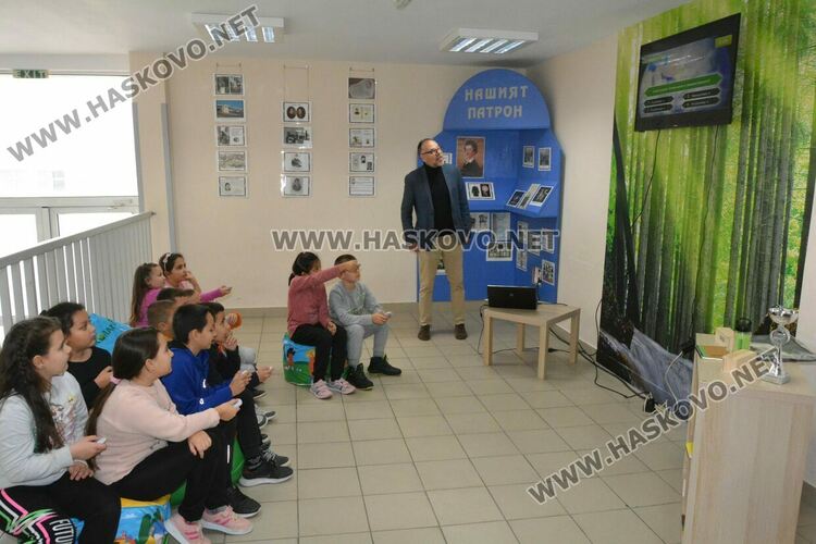 Училище „Шандор Петьофи“ със зона за еко-междучасие  