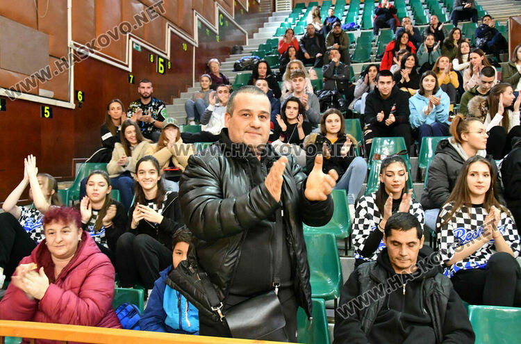 Баскетболистите на Хасково завършиха 2022 г. с успех в мач с кауза