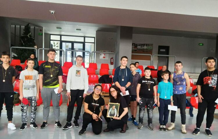 600 лева събраха в благотворителен турнир па тенис на маса в Смолян