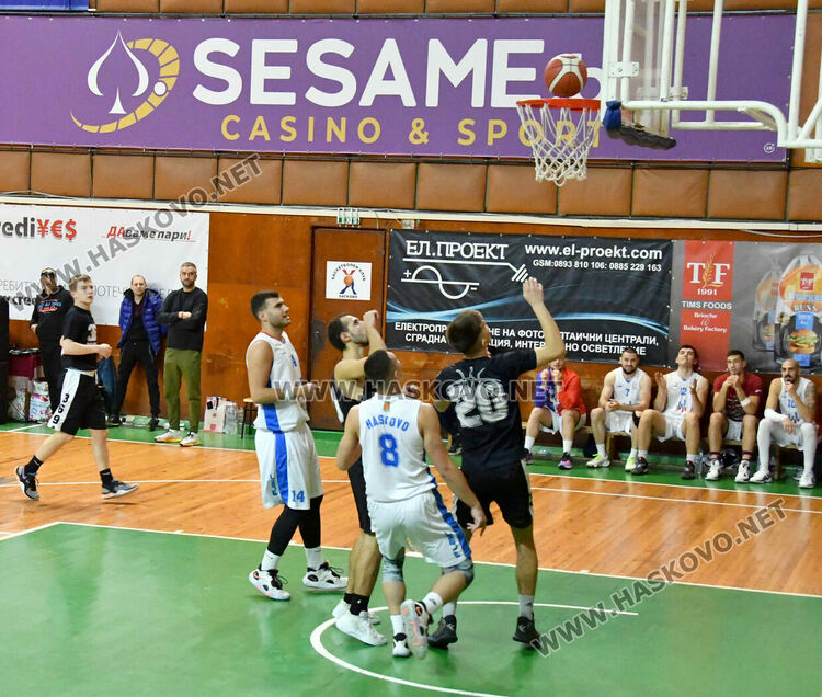 Баскетболистите на Хасково завършиха 2022 г. с успех в мач с кауза