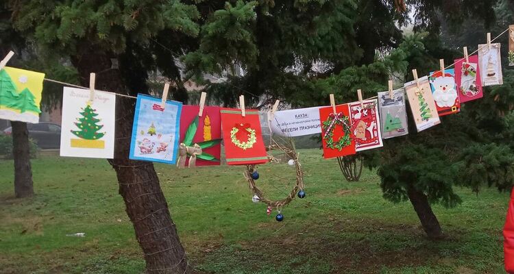 Обявиха отличените в конкурса "Весела Коледа за всички 2022"