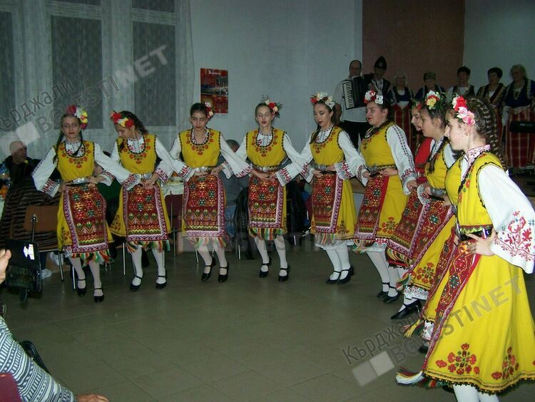 Поставиха паметна плоча на Капитан Петко войвода по случай 178-години от рождението му