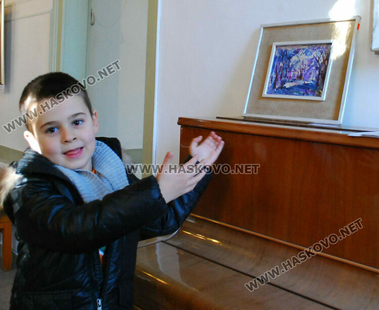 Календарът на Хасково за 2023 година представя местни именити художници