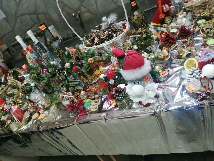 ОУ „Кирил и Методий“ в Конуш с благотворителен базар за Дани