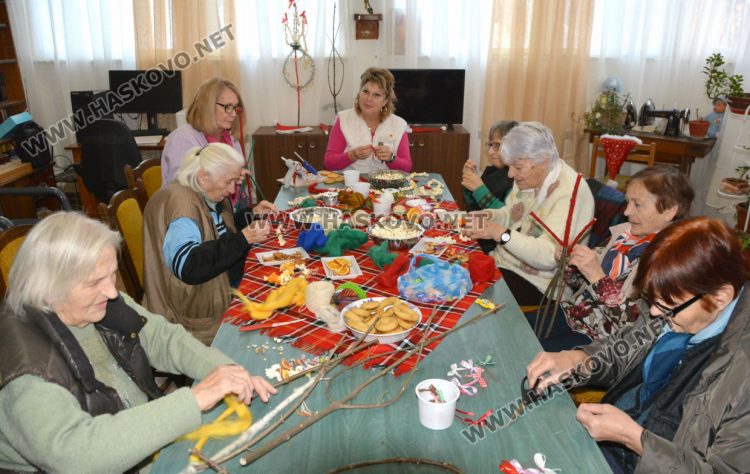 Със заветите на възрастните младите вървят към своето бъдеще