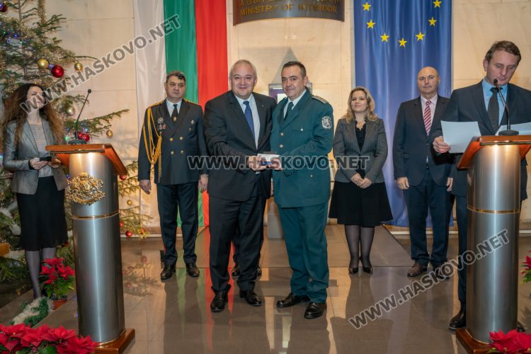 снимки: МВР