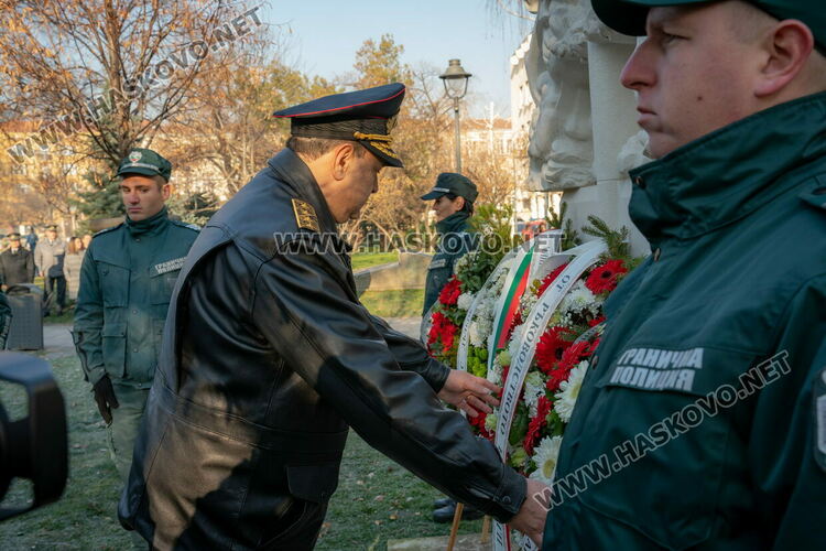 Началникът на граничния пункт „Капитан Андреево“ Емил Гочев е награден с почетен знак на МВР
