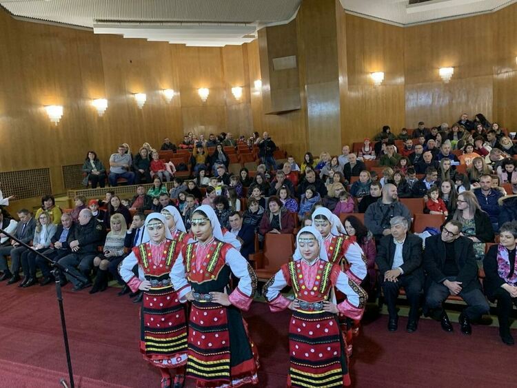 Наградиха участниците в седмото издание на конкурса „Аз раста патриот“