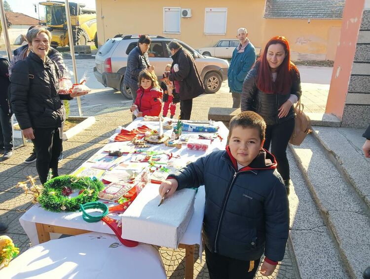 В Крушево събраха 550 лв. от благотворителен базар