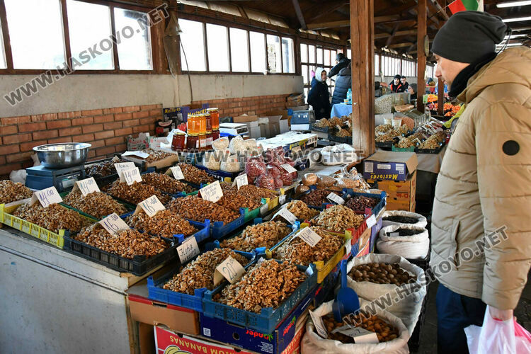 Хасковлии пазаруват трескаво за трапезата на Бъдни вечер