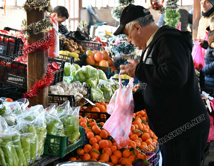 Хасковлии пазаруват трескаво за трапезата на Бъдни вечер