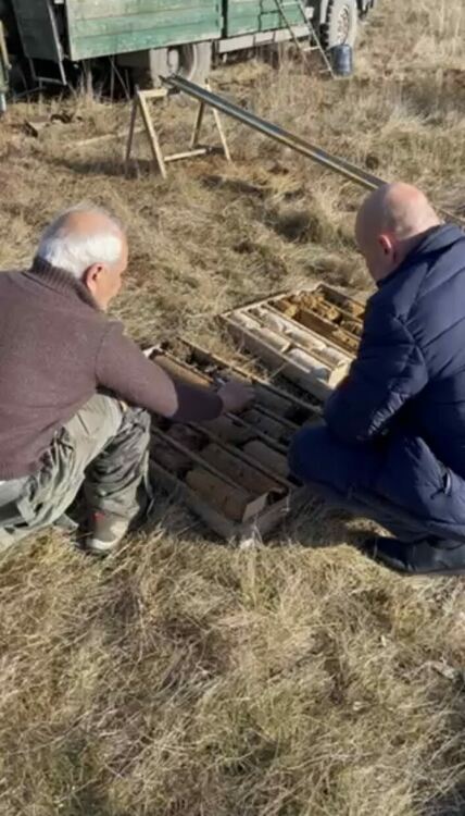 Сондират терена, на който ще се извиси 111-метровия пилон "Рожен"