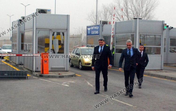 Убийците на граничния полицай Петър Бъчваров били по браздата да крадат добитък