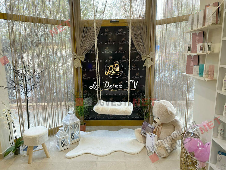 В Димитровград отвори врати най-голямото в региона луксозно студио за красота - La Reina