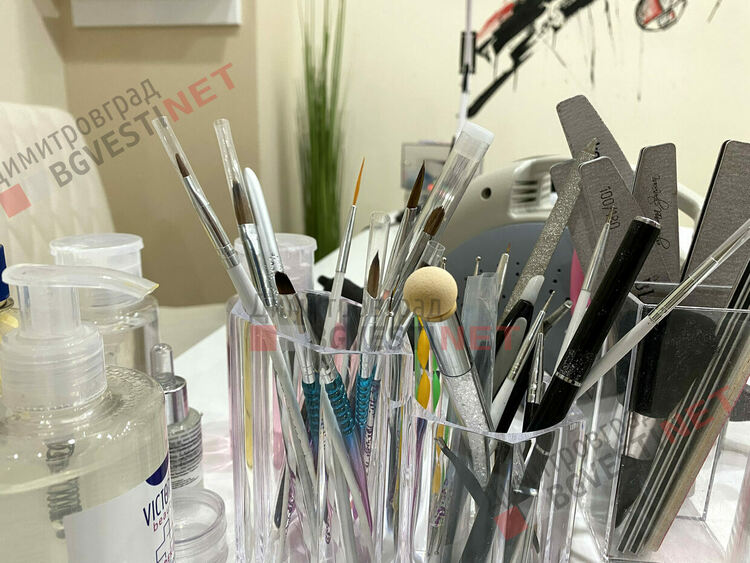 В Димитровград отвори врати най-голямото в региона луксозно студио за красота - La Reina