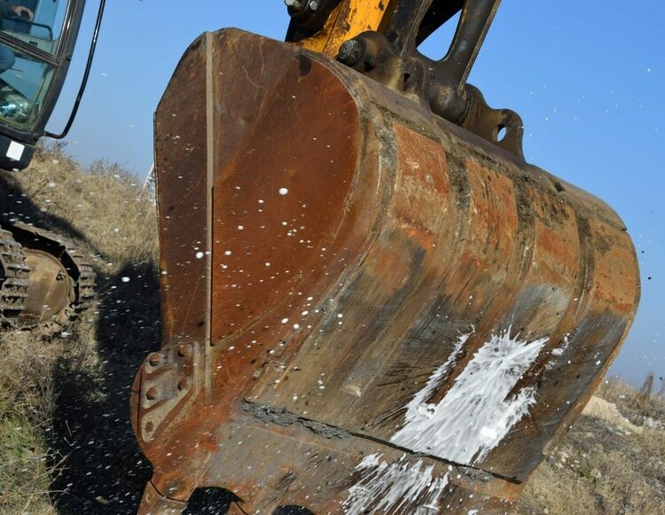 Стартира изграждане на инсталации за компостиране и сепариране на отпадъци в Асеновград (снимки)