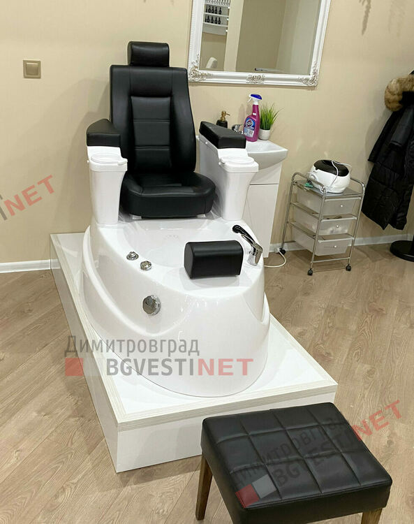 В Димитровград отвори врати най-голямото в региона луксозно студио за красота - La Reina