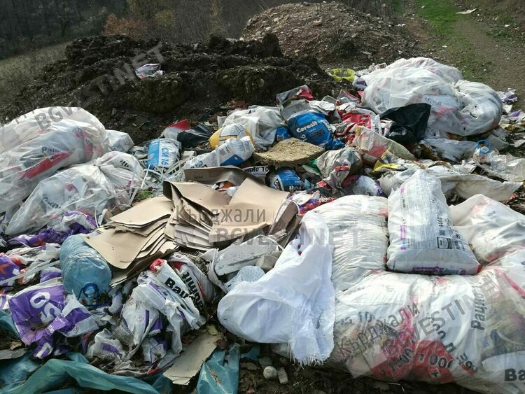 Кърджалийци възстават срещу нерегламентираните сметища,предлагат да изчистим града до август