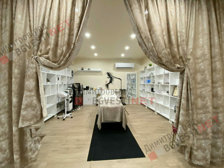 В Димитровград отвори врати най-голямото в региона луксозно студио за красота - La Reina